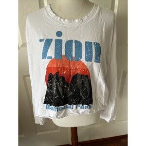 Zion National Park Jr Womens Cropped T Shirt XL Long Sleeve Utah Travel USA Fun